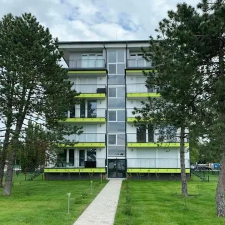 Catamaran 213 Apartment Siófok